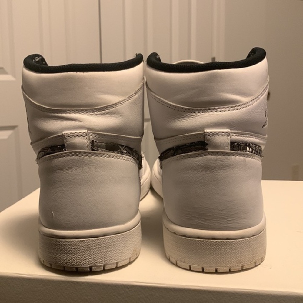 Air Jordan 1 x Feng Chen Wang - Picture 4 of 12